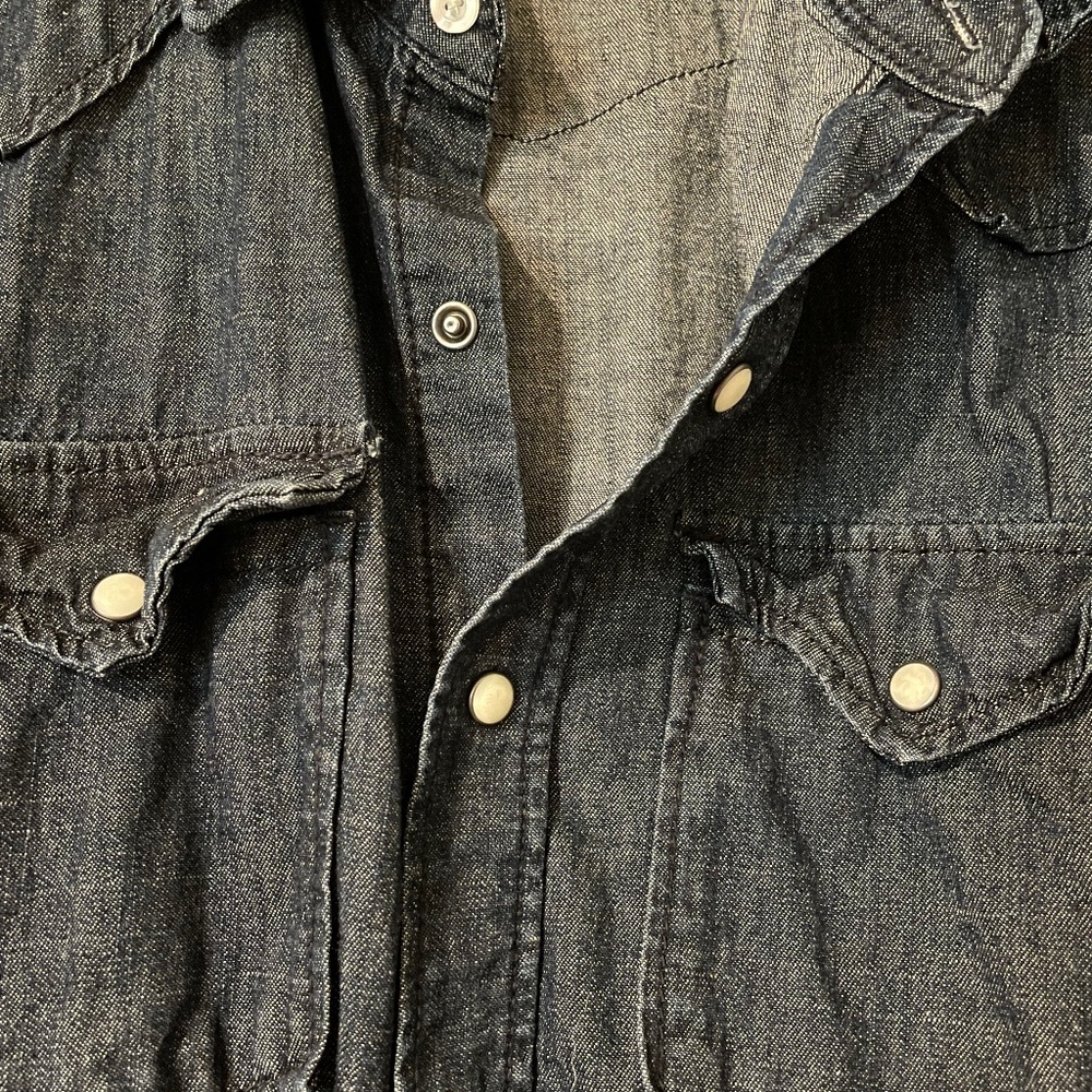 Chambray shirt pearl snap